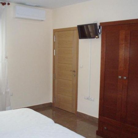 Hostal El Altozano Монтанчес Екстер'єр фото